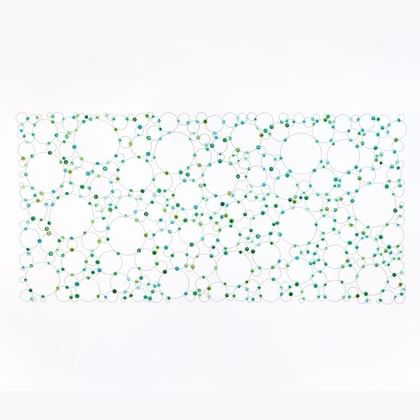 net constructed from glass beads and wire