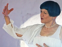 chleb i sol (bread & salt) <br>Performance by AnA Wojak