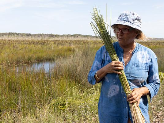 First Nations weaver Sonja Carmichael on Country collecting fibres