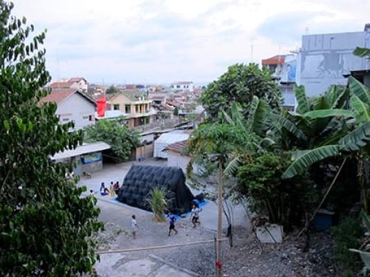 Neighbourhood street scene